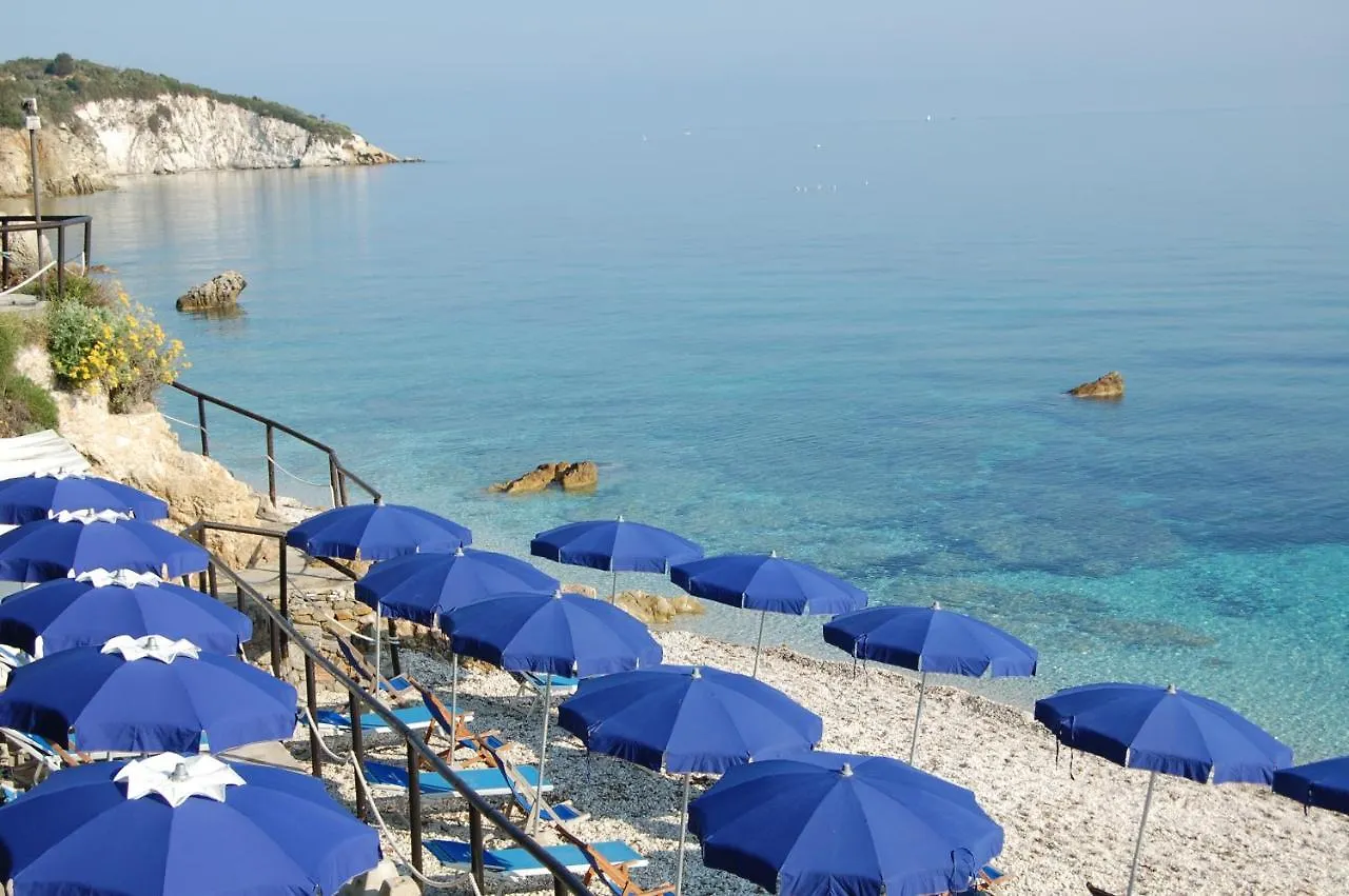 ***  Hotel Villa Ombrosa Portoferraio Italy