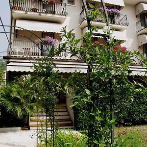 Hotel Marina Torri Del Benaco